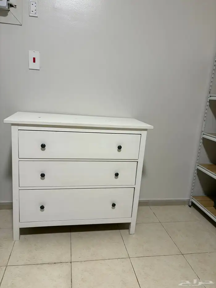 تسريحة ايكيا بيضاء 0