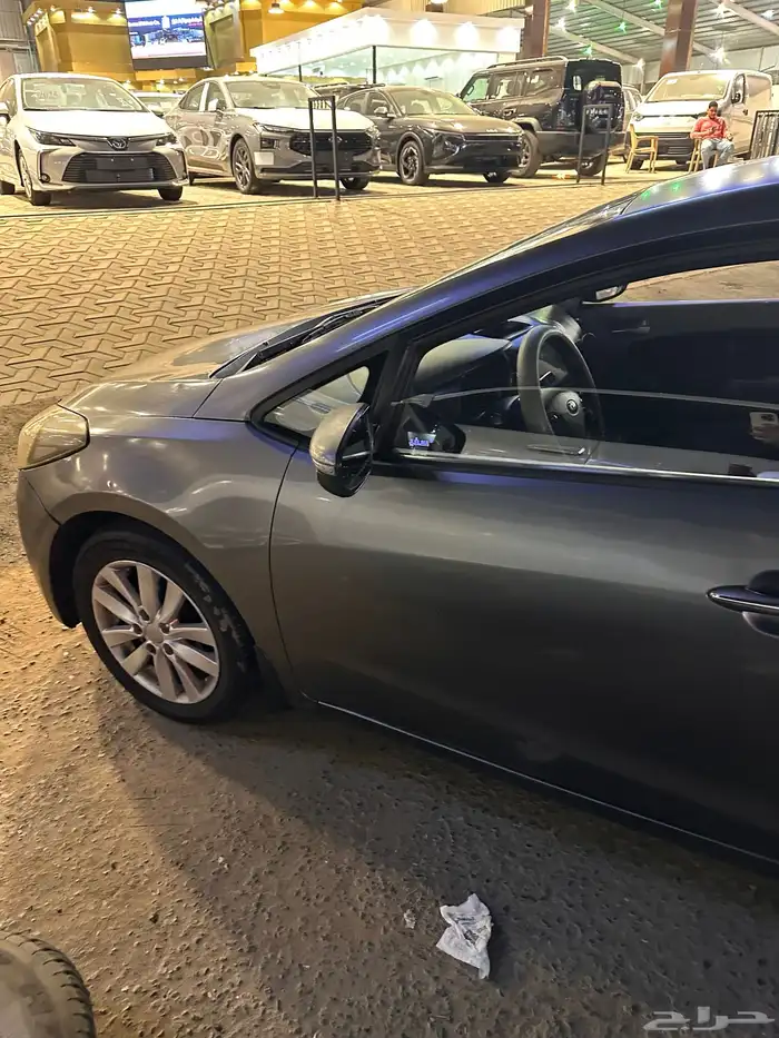 كيا سيراتو 2016 نصف فل   نظيفة وسعر طيب 5