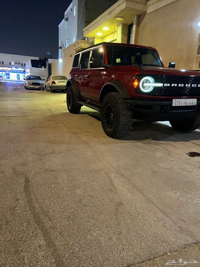 فورد برونكو 2022 نظيف جدا 4