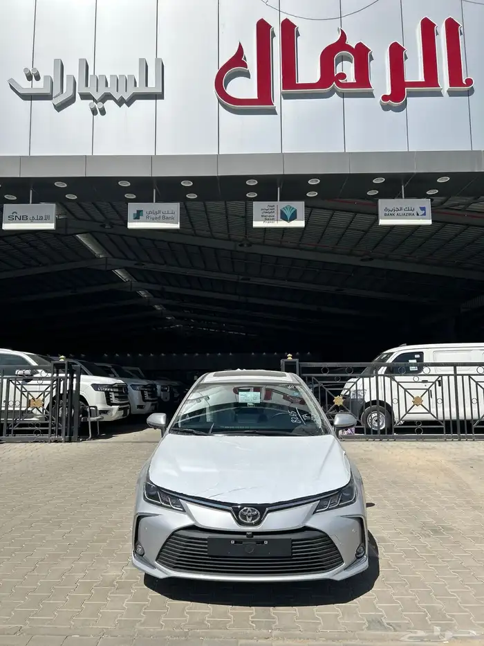 تويوتا  كورولا XLi فتحه فل كامل 2025 فضي 86200 شامل الضريبة 0
