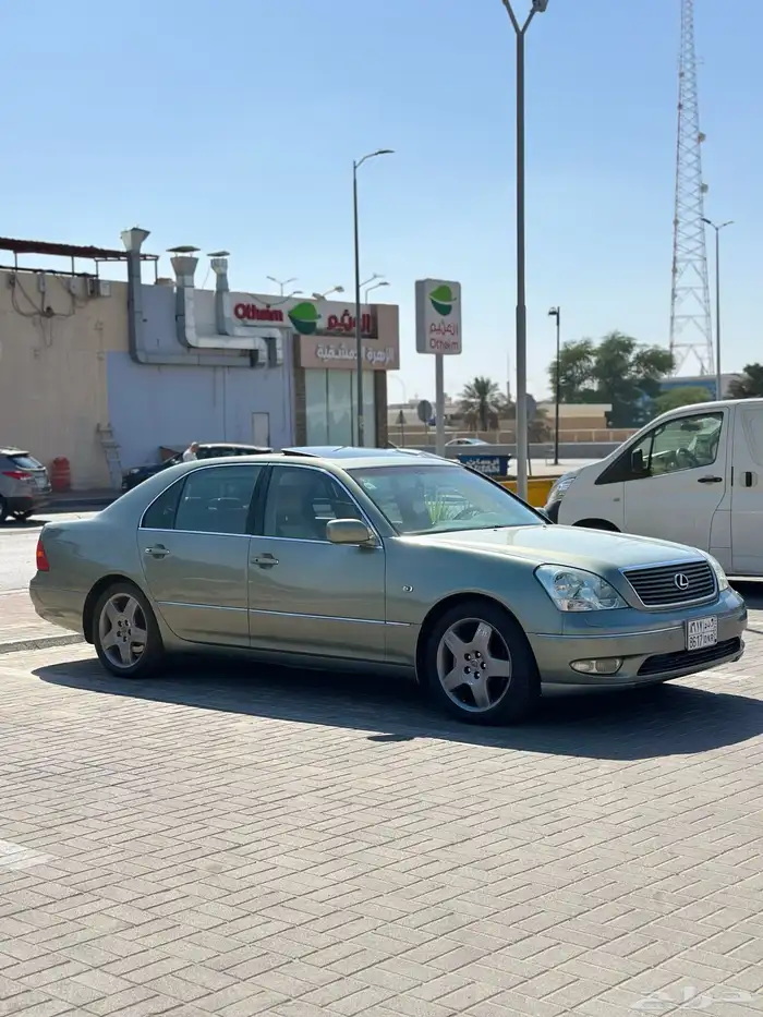 للبيع لكزس 430 LS 7