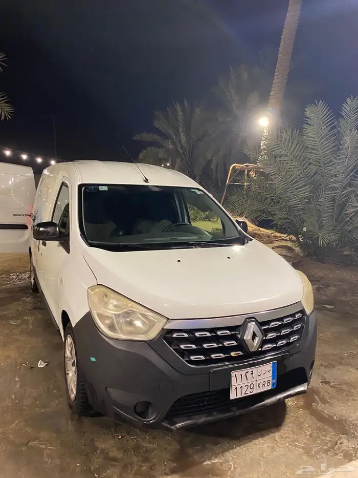 مغسلة متنقلة رينو دوكر 2020 4