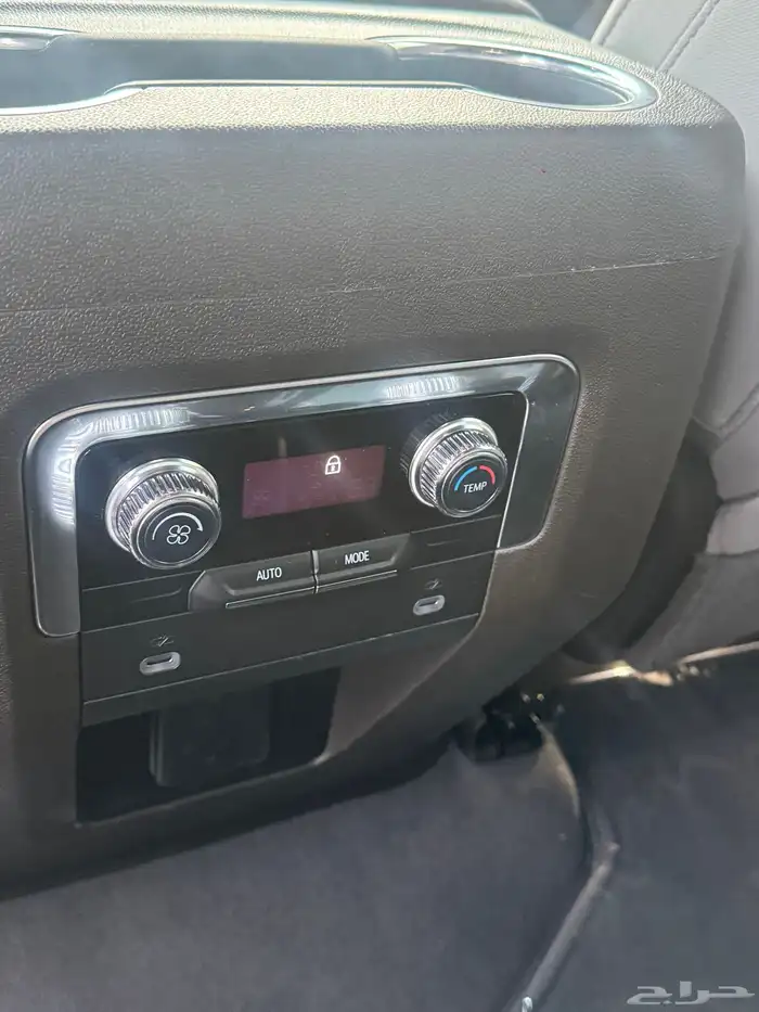 جمس يكون بدون دبل محركات شرط 8