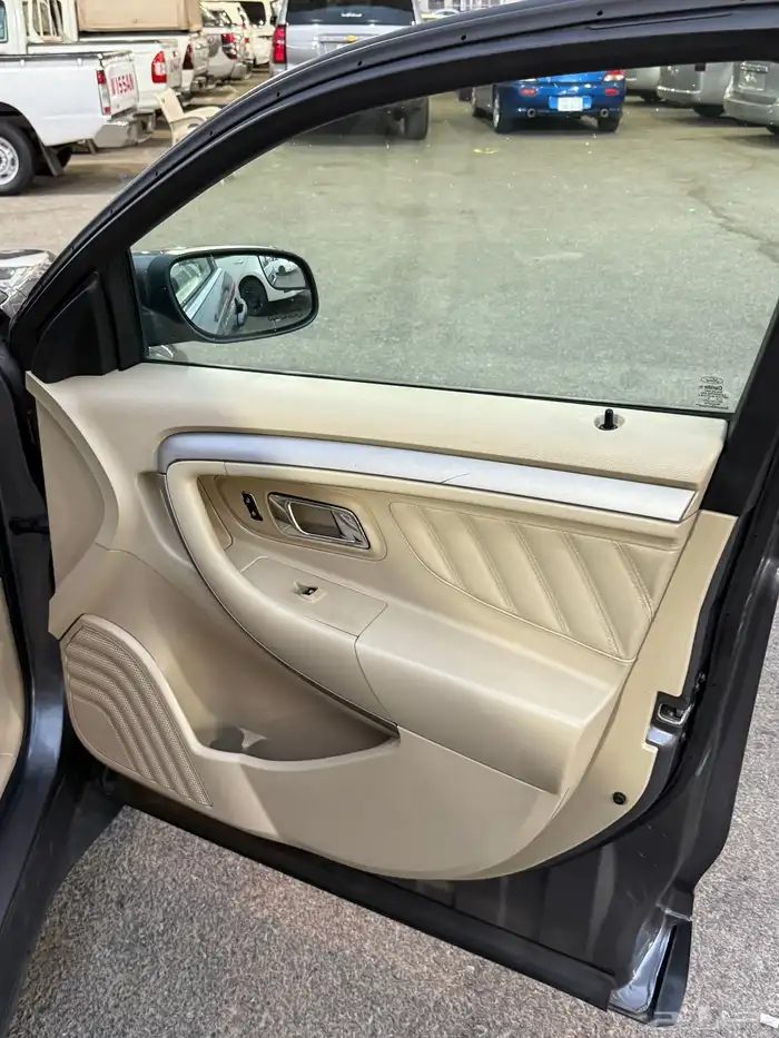 للبيع فورد توروس 2013 نص فل سعودي 19