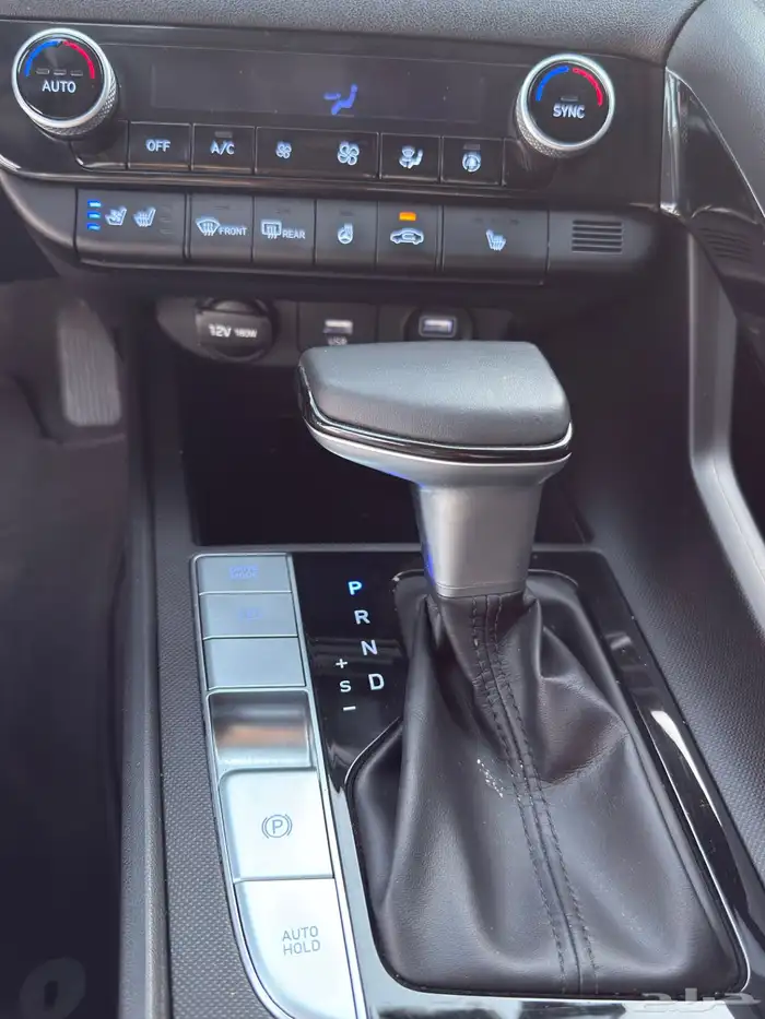 هونداي النترا 2021 (بنزين)فل بصمة شاشة هندالكتروني 17