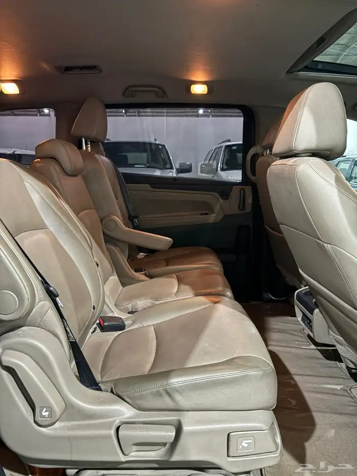 هوندا اوديسي 2018 فل كامل ابواب كهرباء 6 سلندر فتحه سقف 14