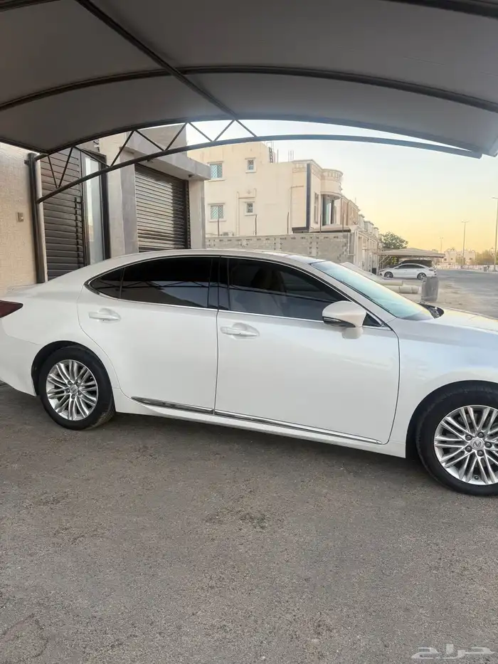 لكزس موديل 2017 2