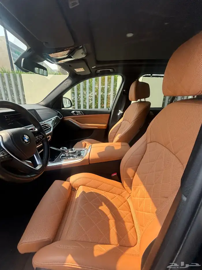 BMW X5 نظيف جدا جدا وتحت الضمان 8