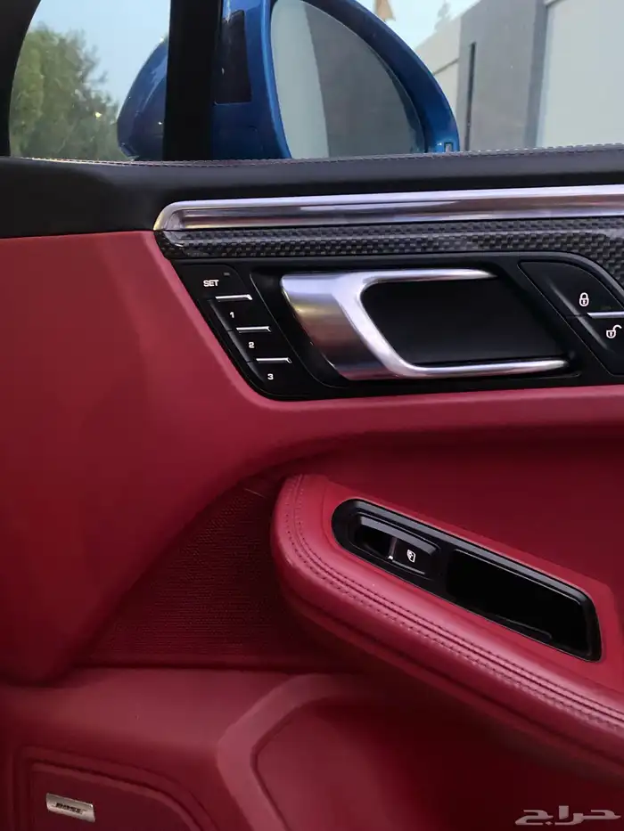 للبيع بورش مكان اس 16