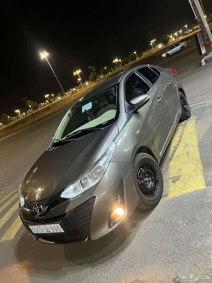 ياريس 2018 للبيع 4