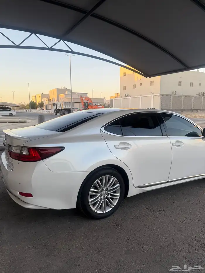 لكزس موديل 2017 4