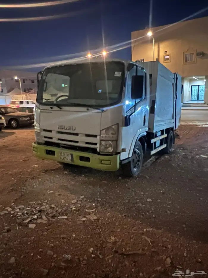 ايسوزو مكبس 0