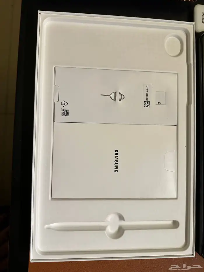 Galaxy Tab S9 Graphite 12 Gb RAM 256 Gb 5Gدون خدش. 7