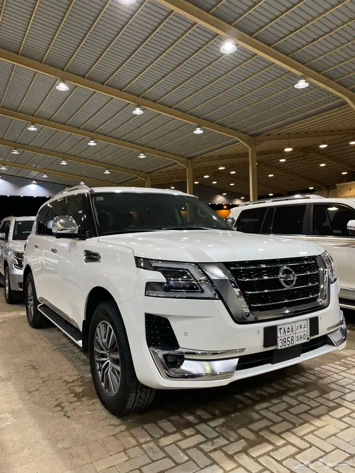 للبيع نيسان باترول 2021 بلاتينيوم فل كامل سعودي عداد 55 الف 3