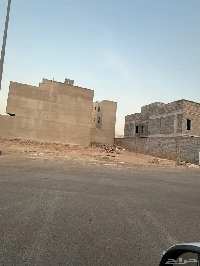 للبيع ارض في مخطط النبلاء م250 شارع 16 غربي خلف نفط 8