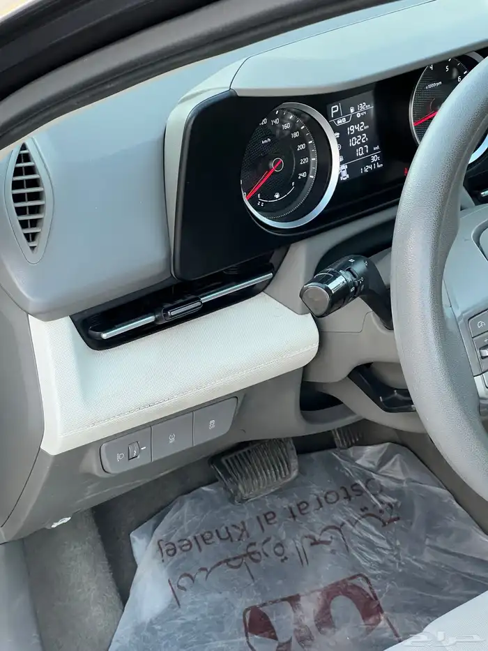 اكسنت 2024 ستاندر 16