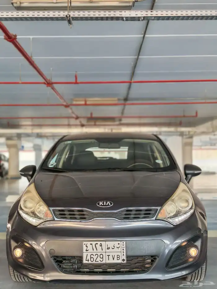 ريو هاتشباك نص فل مخزن 3