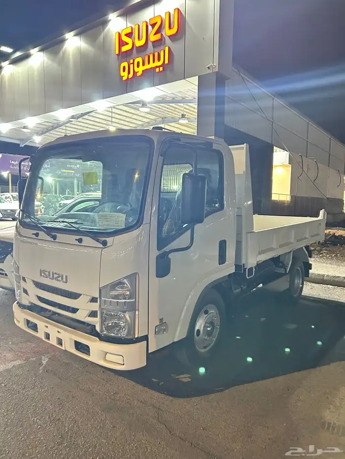 أيسوزو قلاب 3 طن 25 2