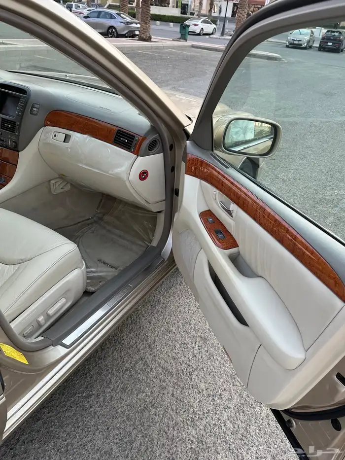 لكزس 430 سعودي 2005 مخزنه 11