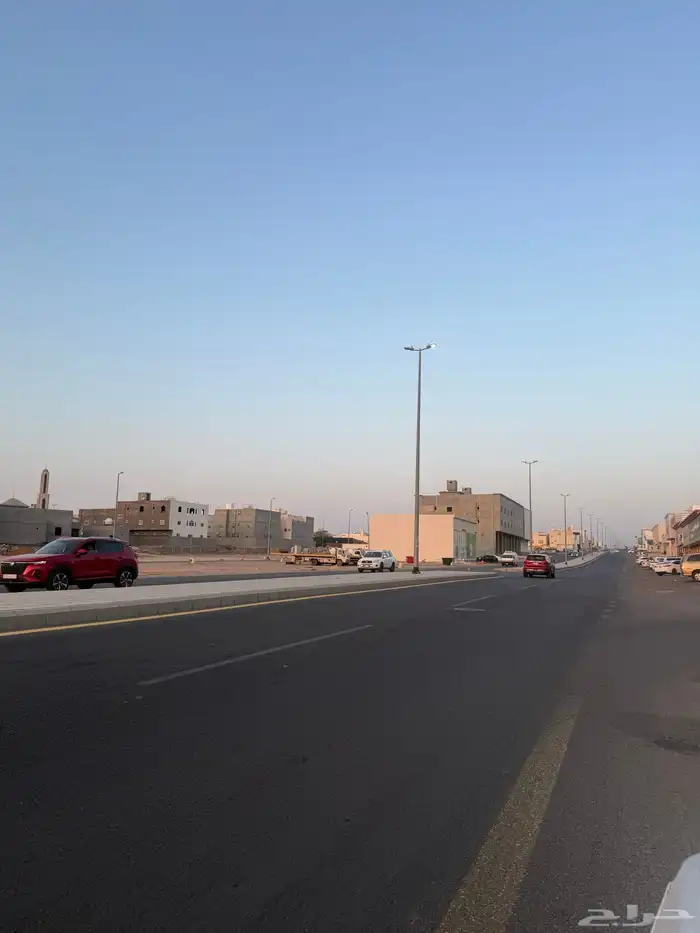 للبيع ارض تجارية في مخطط النبلاء م660 خلف خلاف بعد محطة نفط 9