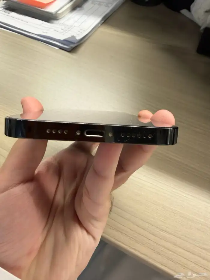 ايفون 14 برو ماكس 256 قيقا 4