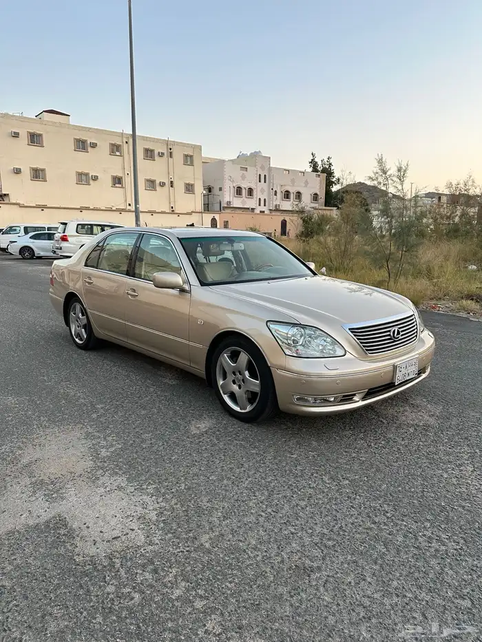 لكزس 430 سعودي 2005 مخزنه 1