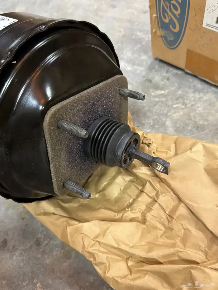 باكم فرامل فورد فكتوريا وماركيز 1