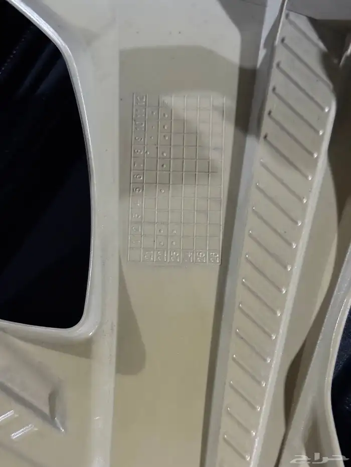 طاسة يارس وكالة بس عليها ملاحظة 0