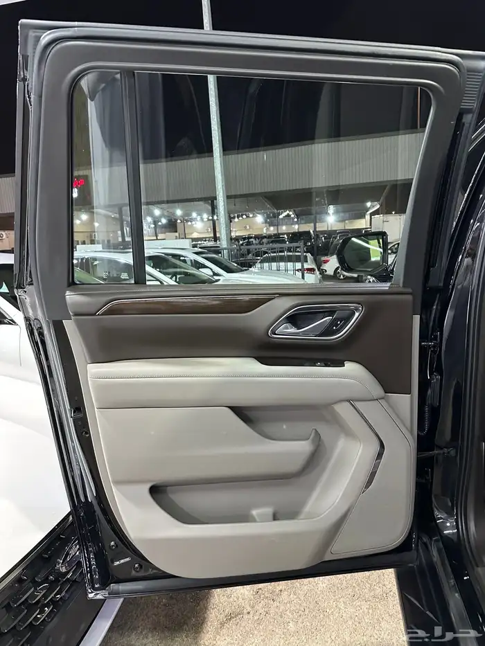 جي ام سي يوكن 2023 XL دبل وكالة بدي ومحركات شرط 20