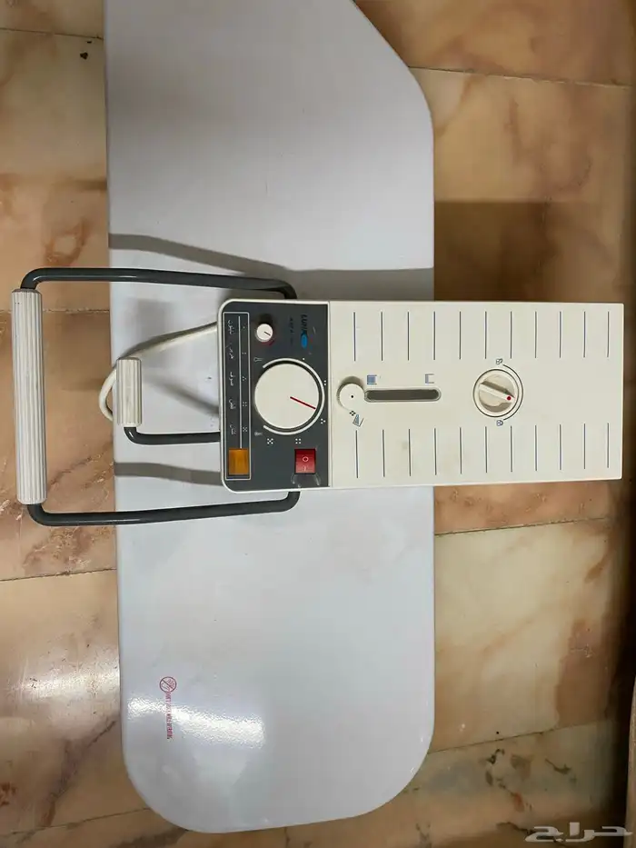 كواية مكبس مع البخار مع طاولتها 0