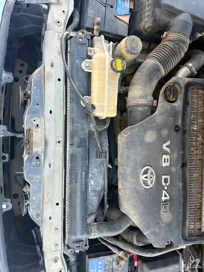 جيب لاندكروزر 23