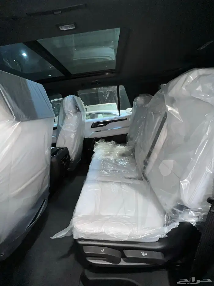 تاهو بريمير 2025 أسود داخلي ابيض 13