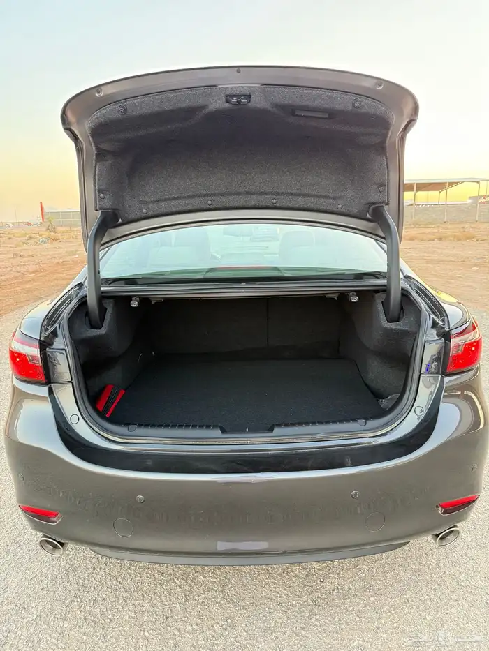 مازدا 6 موديل 2022 عداد قليل 18