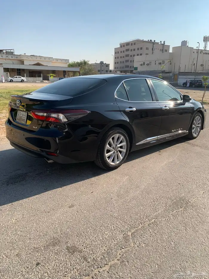 تايوتا كامري 2023 GLE فل كامل 3