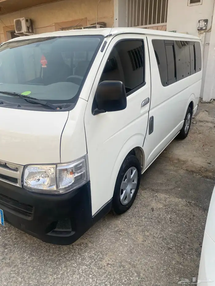 باص للايجار فقط 1