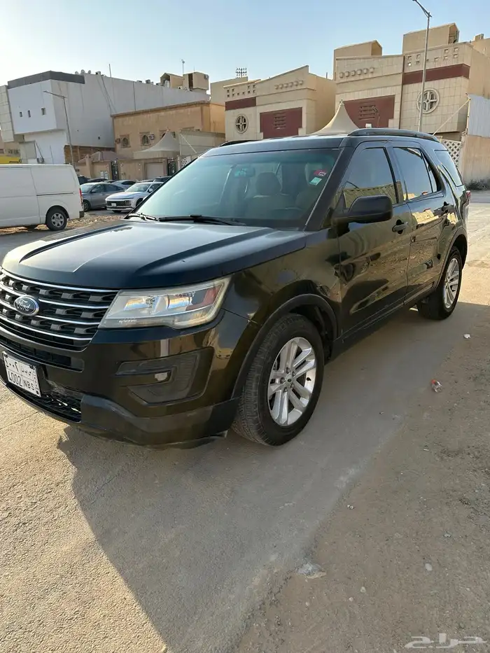 إكسبلورر أسود 2016 ستاندر بدون دبل ماشي حوالي 292 ألف 0