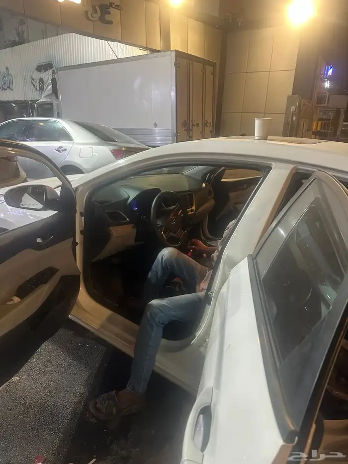 تلميع داخلي خارجي تنجيد ارضيه مراتب 0