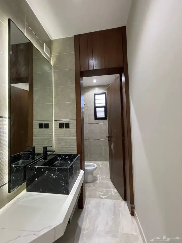 للبيع شقه ارضيه 6 غرف ابها حى النرجس 530 الف 5