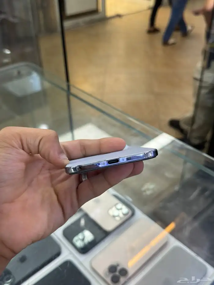 ايفون اير 17 256 5