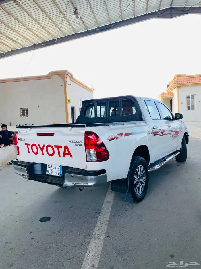 هايلوكس 2017 9