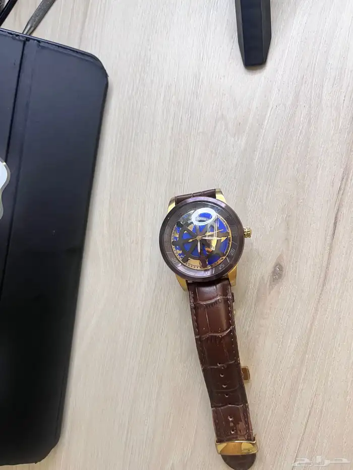 ساعة رجال من domoskenos 3