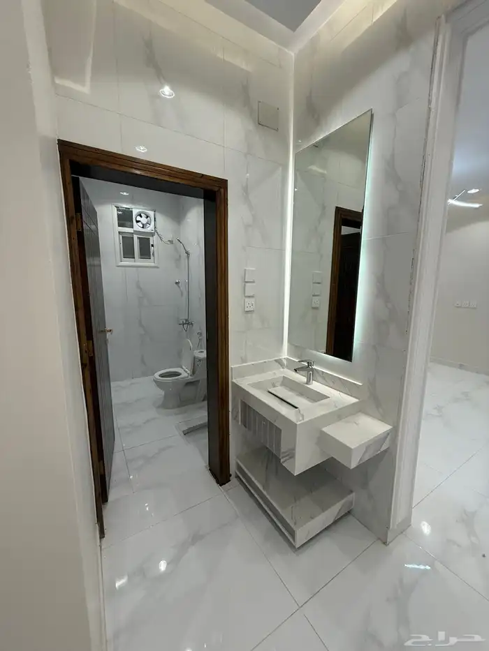 للبيع دور أرضي بحوش وسيع حي الزهور المحاله ابها 600الف 16