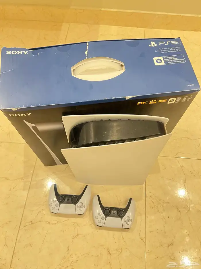 بلايستشين 5 بكرتونه وبيدين ثتنين تم البيع تم البيع 2