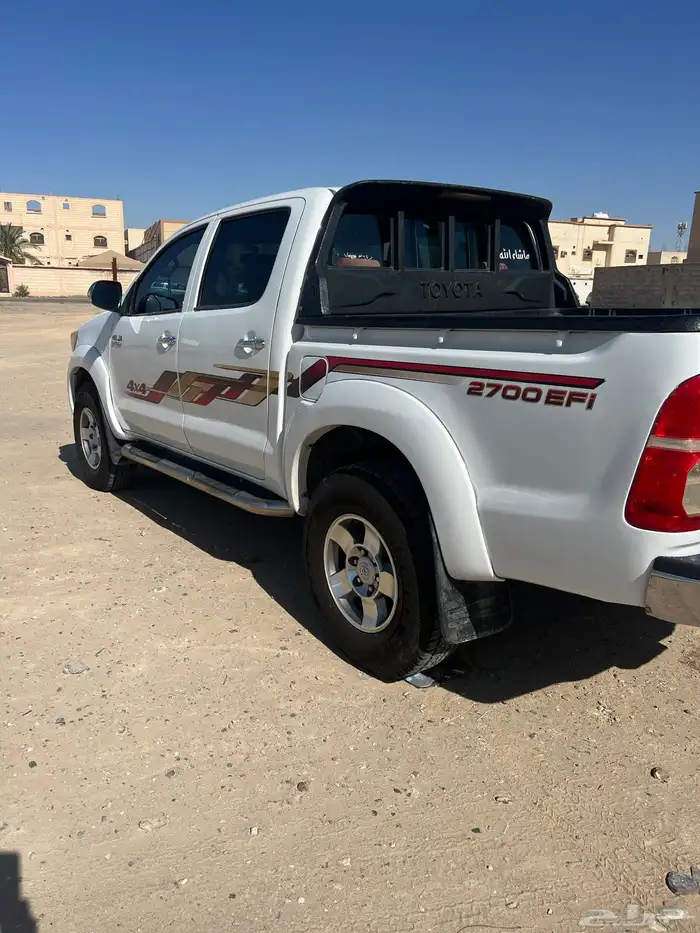 هايلوكس 2012 دبل فل كامل قير عادي الموقع القريات 5