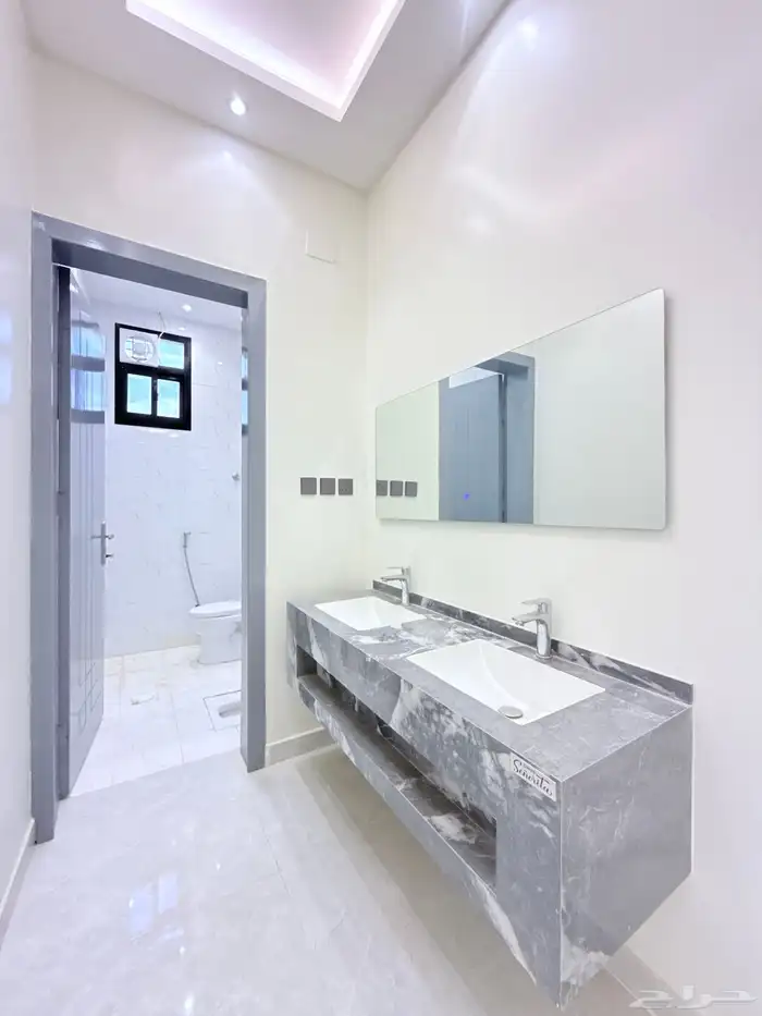 للبيع روف علوي بملحق تشطيبVipبسعر620الف مخطط الثمانين 5