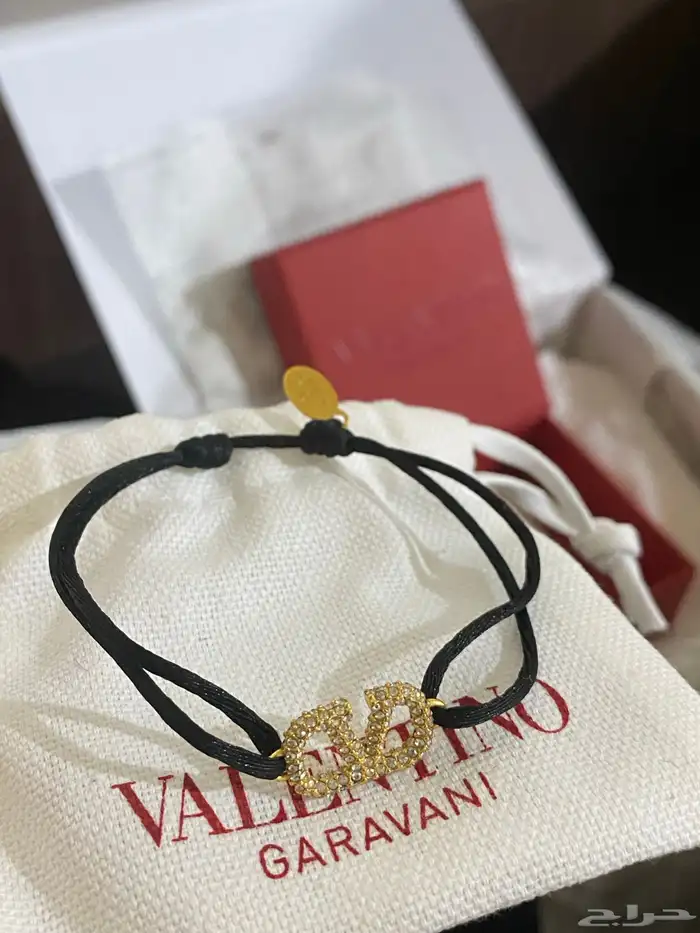 اسوارة فالنتينو خيط اسود 5