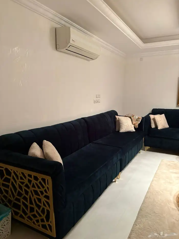 كنب مستخدم نظيف جدا للبيع 2