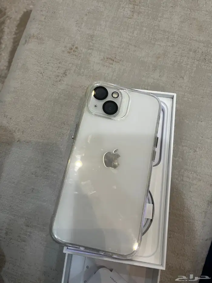 ايفون 13 عادي 2