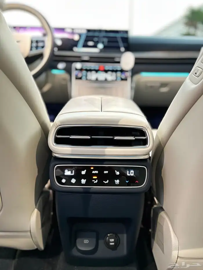 جينيسيس GV80 رويال فل كامل 2025 مالك اول سعودي وكالة 36