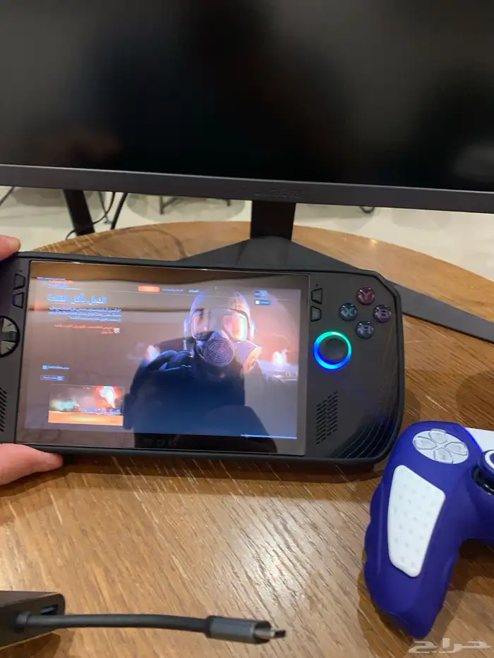 جهاز العاب محمول اسوس Ally rog بالاضافه شاشة العاب محموله 0